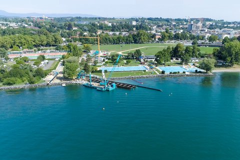 À l’ouest de Lausanne, Energie 360° réalise un réseau énergétique durable qui alimente les bâtiments de l’entreprise Medtronic à 100% en énergie renouvelable.