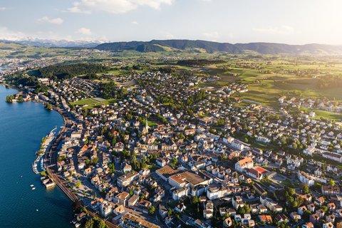 Die Stimmberechtigten von Wädenswil haben am 9. Februar 2025 der Gründung der Energieverbund Wädenswil AG mit 66,04% zugestimmt.