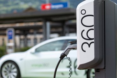 Ladestation-SBB-mood-energie360.jpg