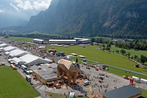 Das Eidgenössische Schwing- und Älplerfest (ESAF) 2025 Glarnerland+ will am Festanlass netto null CO2-Emissionen verursachen. Energie 360° unterstützt diesen bedeutenden Beitrag durch CO2-Entfernung.