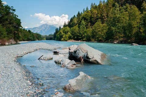 Avec la start-up Planeteers, Energie 360° transforme du CO2 en hydrogénocarbonate. Celui-ci est ensuite déversé dans l’océan via le fleuve.