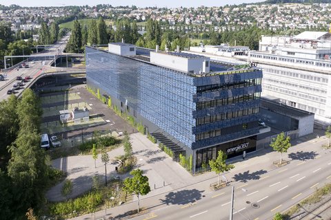 Das Areal von Energie 360° kann einen Beitrag leisten, um das Stromnetz zu stabilisieren.
