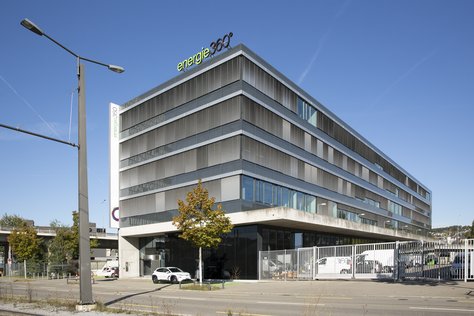 Aussenaufnahme-Hauptsitz-2019-Energie360.jpg