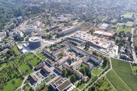 Der Gesundheitscluster erstreckt sich über ein grosses Gebiet im Quartier Lengg