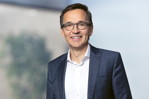 Portrait de Romeo Deplazes, CEO d’Energie 360°.